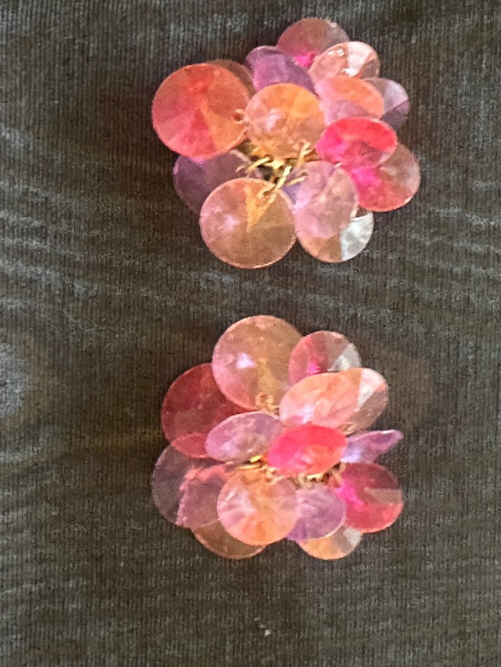 Vintage Pink Lavender Faceted Plastic Cha Cha Clip On Earrings 1.5"
